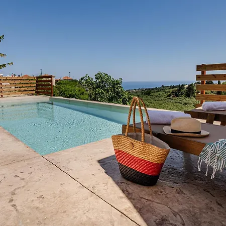 Vozas - Traditional With Great View * Τραγάκι